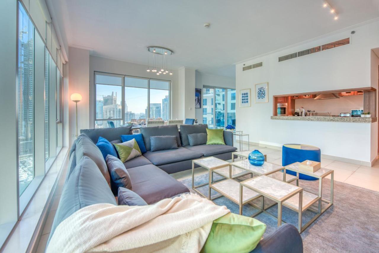 Maison Privee - Marina Promenade Apartment